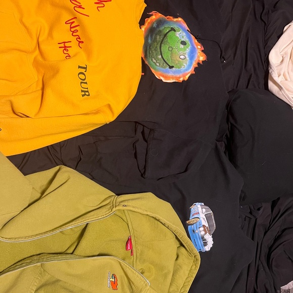 TRAVIS SCOTT X SUPREME HOODIE BUNDLE
